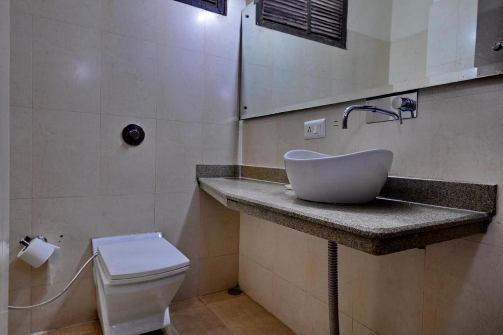 Hotel Diamond Inn Chandīgarh Екстериор снимка