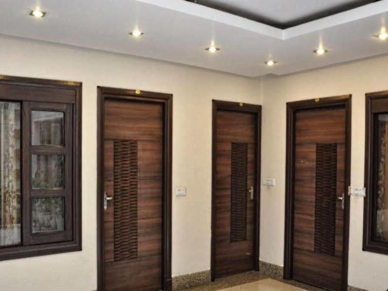 Hotel Diamond Inn Chandīgarh Екстериор снимка
